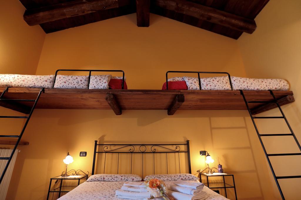 Agriturismo A Nostro Mizoun Ostana Pokoj fotografie