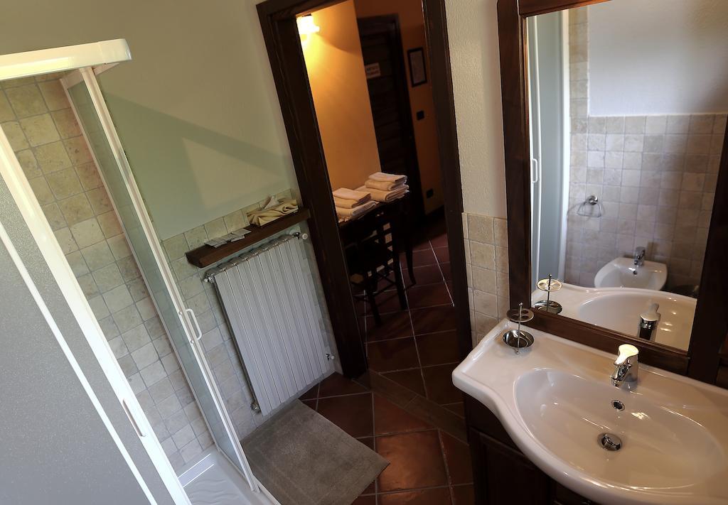 Agriturismo A Nostro Mizoun Ostana Pokoj fotografie